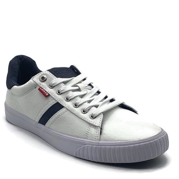 Other - MAXSOLD Levi’s Low Top Lace Up Mens Sneakers